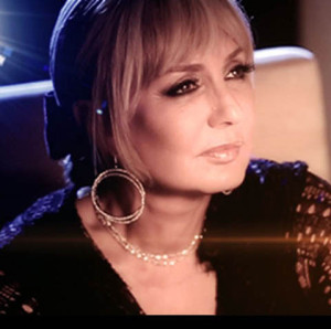 googoosh - sahneh